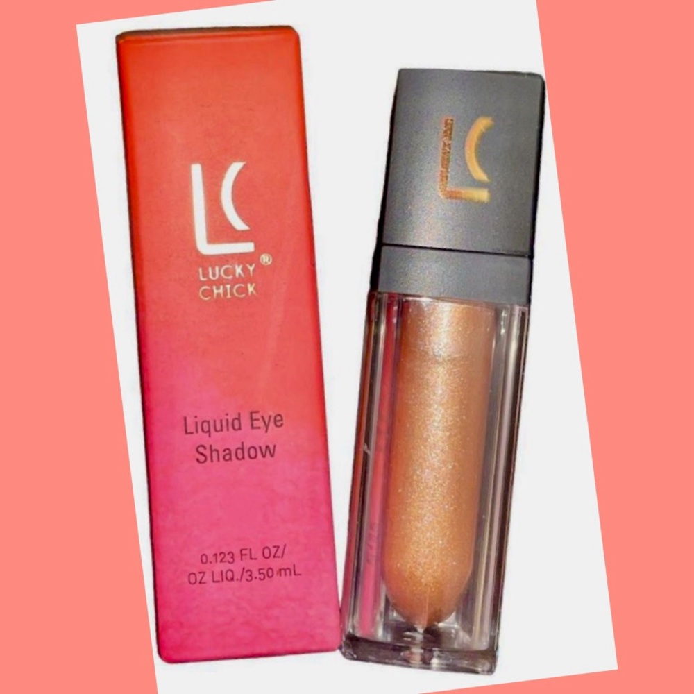 Lucky Chick Liquid Eyeshadow / Fem Bliss